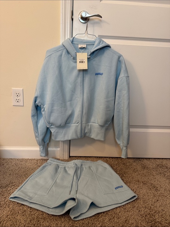 Wilo The Label Tops - Wilo Wellness Club Light Blue Fleece Hoodie & Shorts Set Women's Size Medium